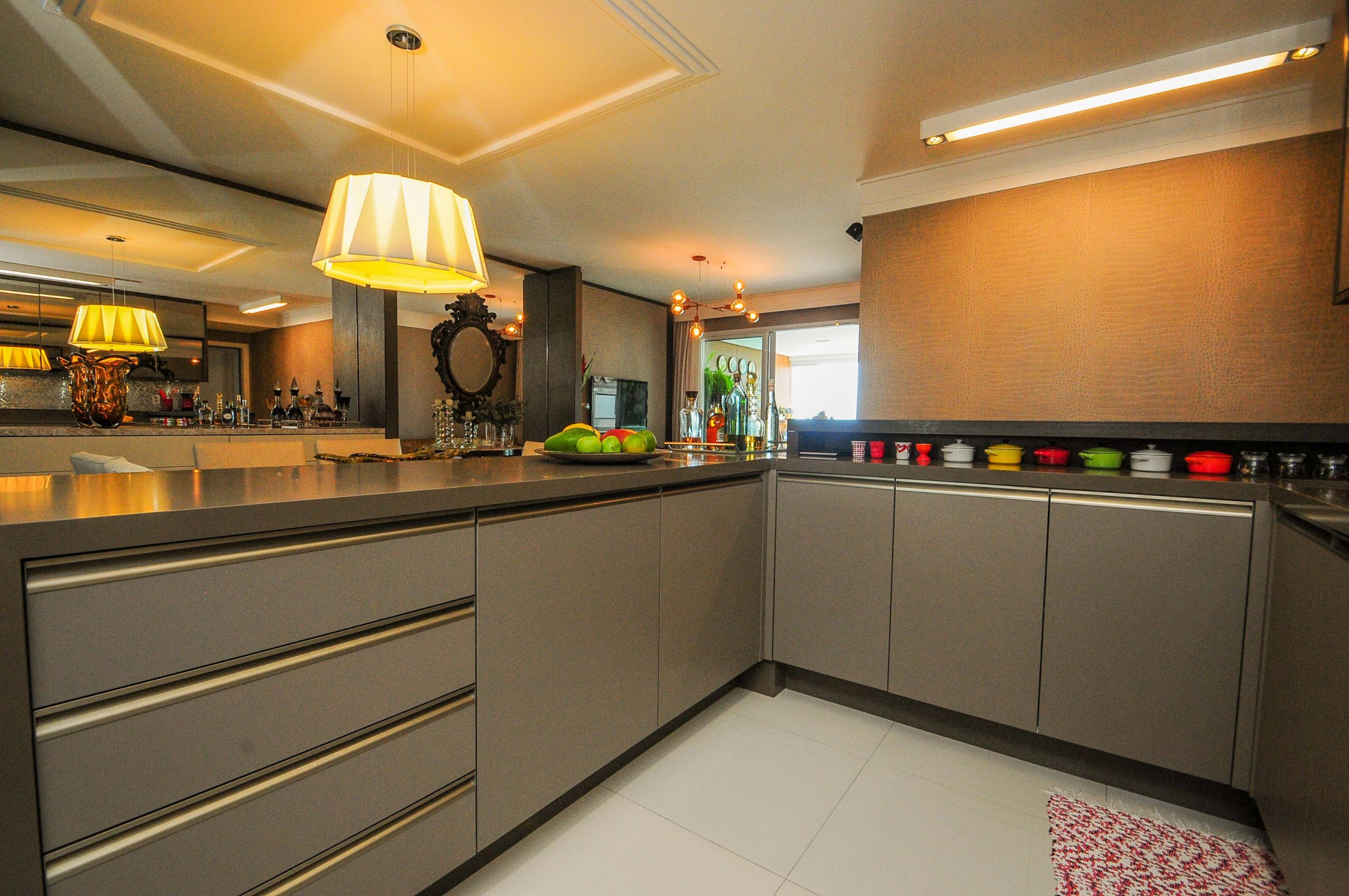 Apartamento no Jazz Club – WOA 3quartos com vista mar