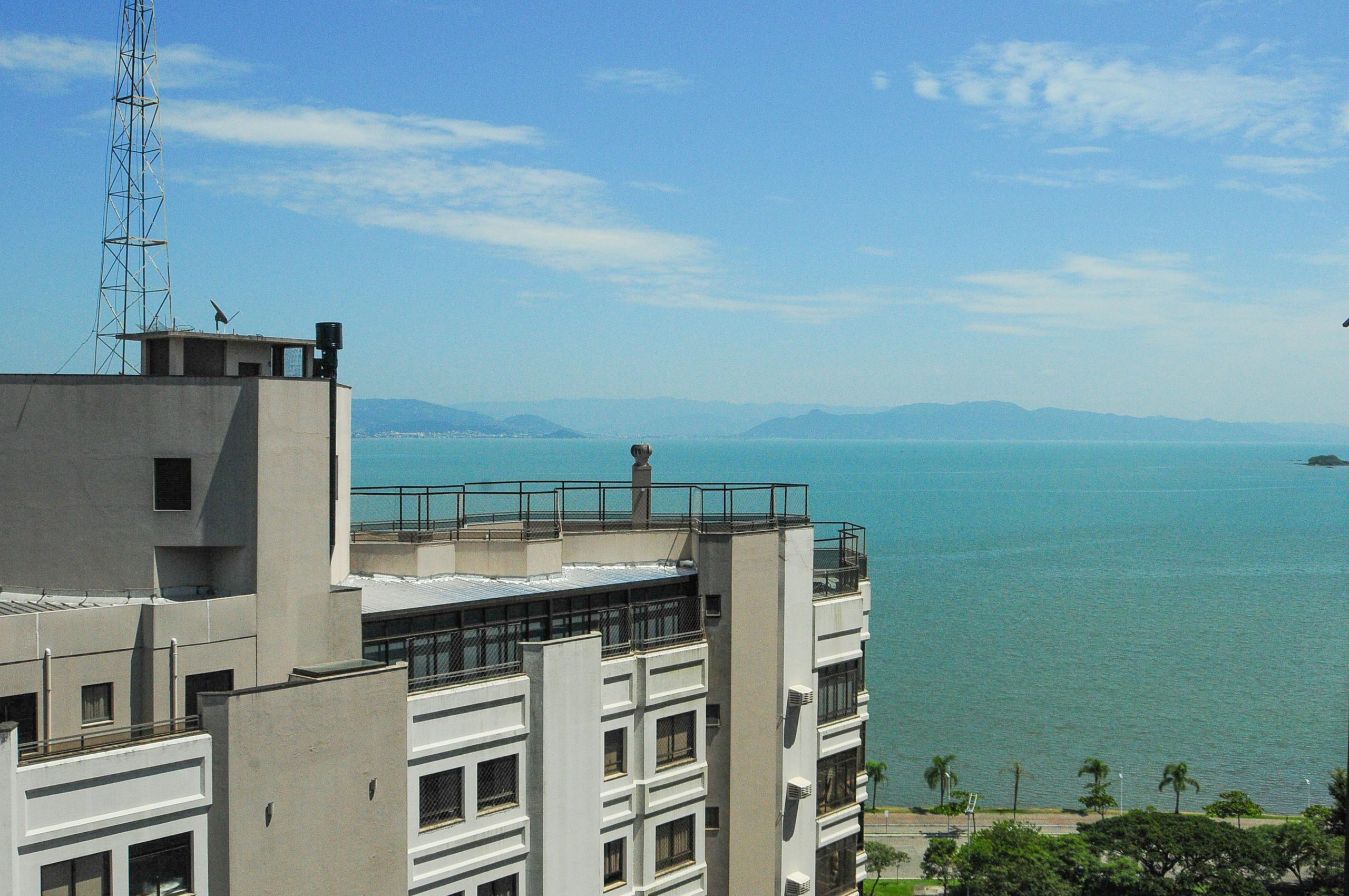 Apartamento no Jazz Club – WOA 3quartos com vista mar